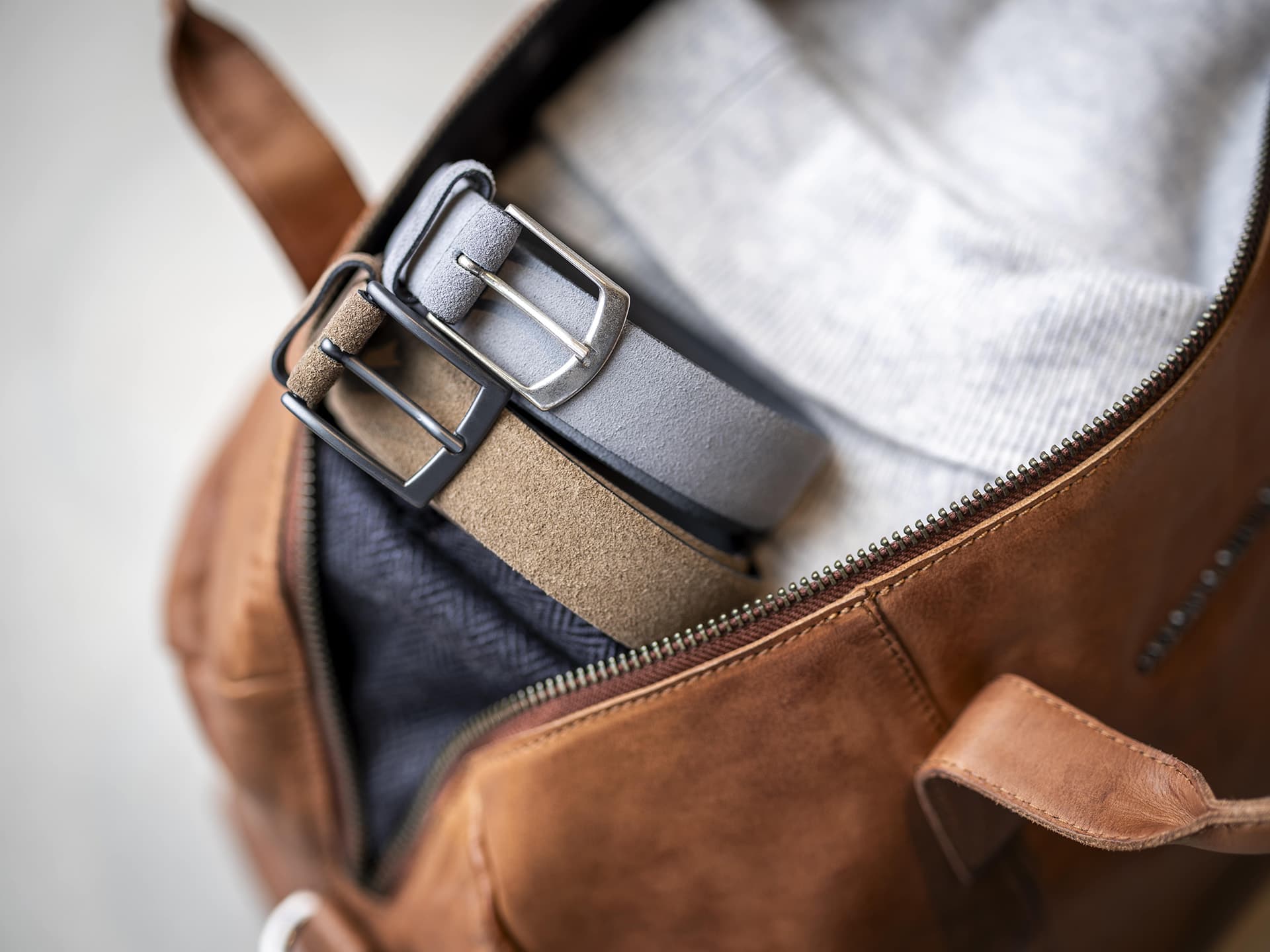 Presly & Sun background